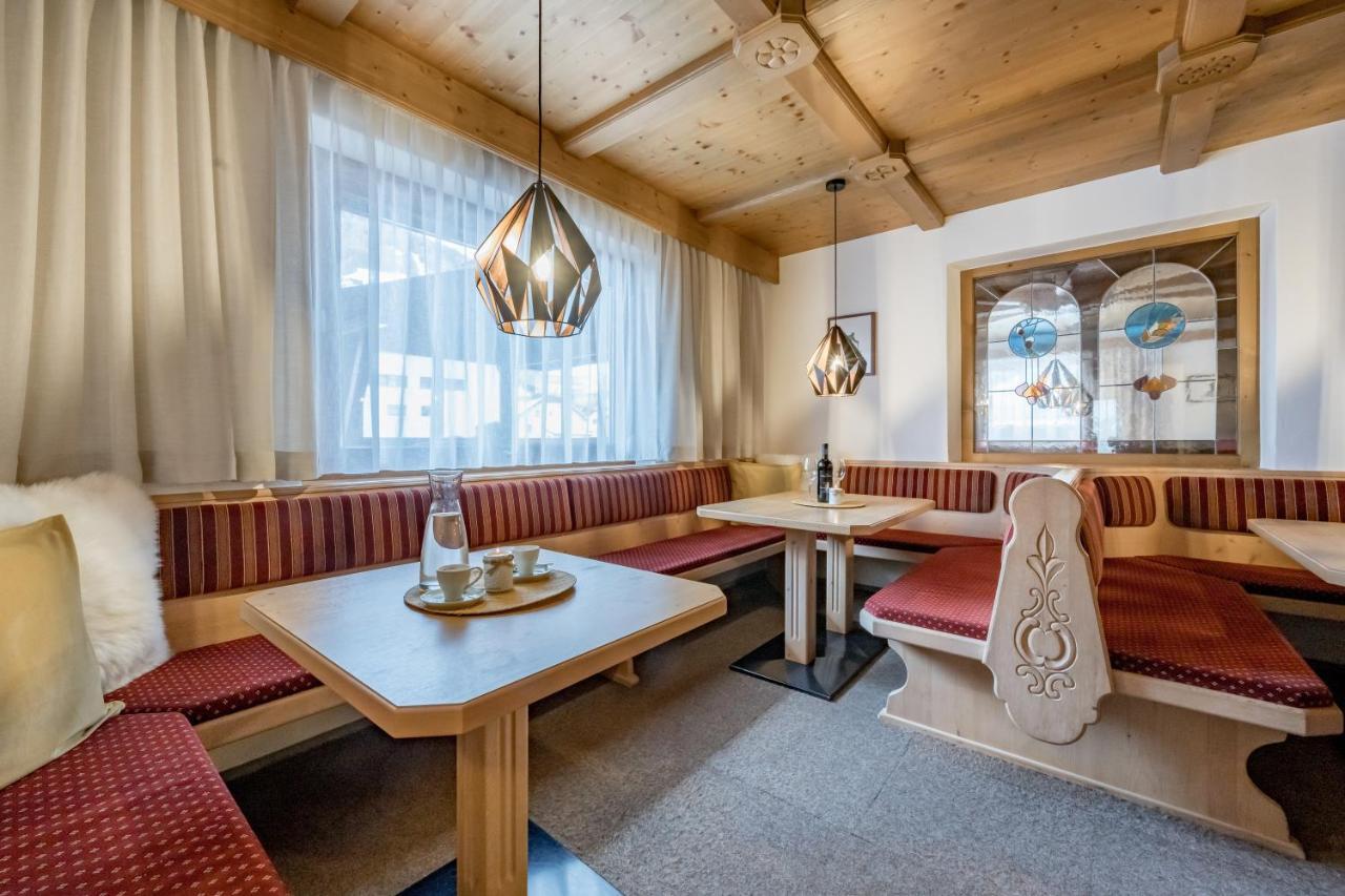 Bed & Breakfast Fender Sölden Buitenkant foto